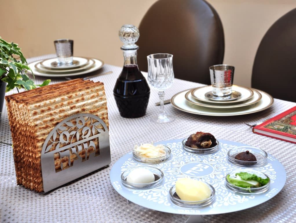 How to Host a Passover Seder