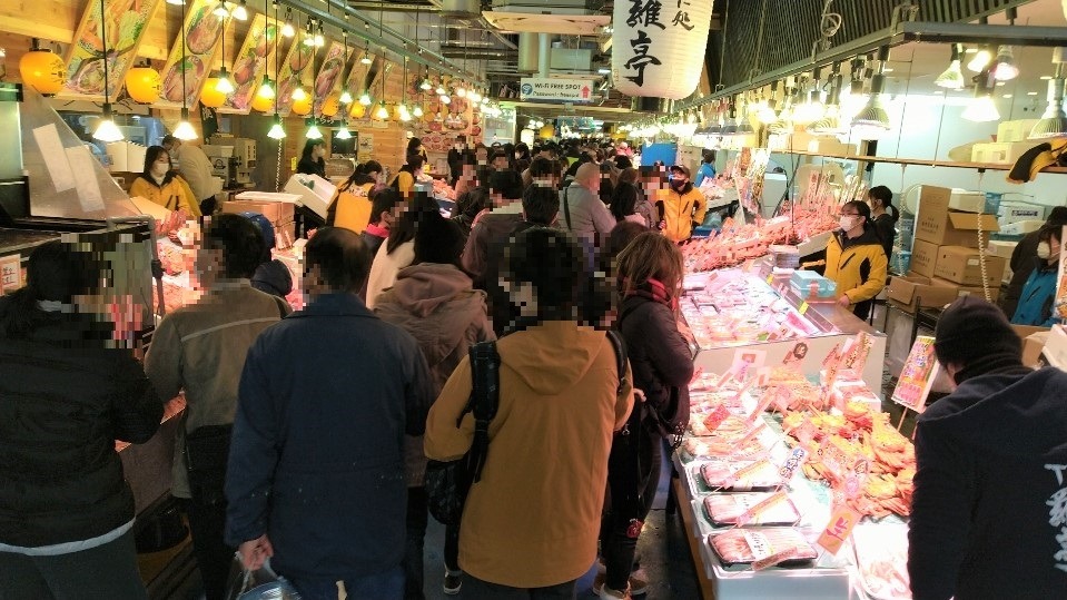 新幹線延伸2年、激変する敦賀の巨大食庫！「日本 海 さかな 街」が魅せる北陸海鮮の現在地【2026年現地取材】