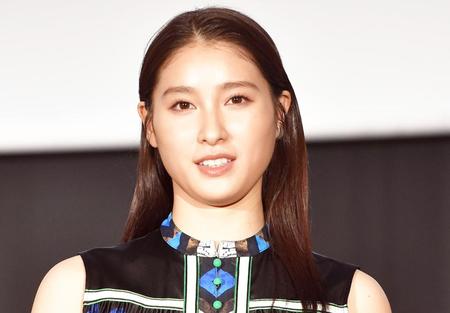土屋太鳳がSnsで大激論を巻き起こした理由とは？「母親らしさ」を巡るネットの狂騒と、現代社会が抱える歪み