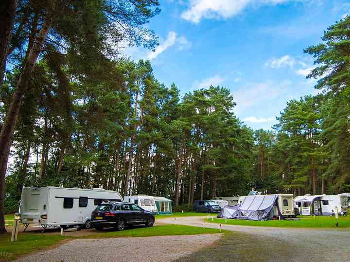 Carsington Water Caravan and Motorhome Club Campsite Ashbourne