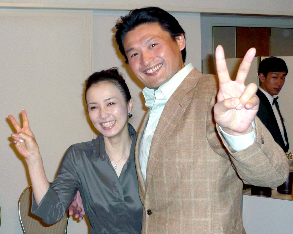 貴闘力と元妻・納谷美恵子の離婚真相と現在！大鵬一族の光と影