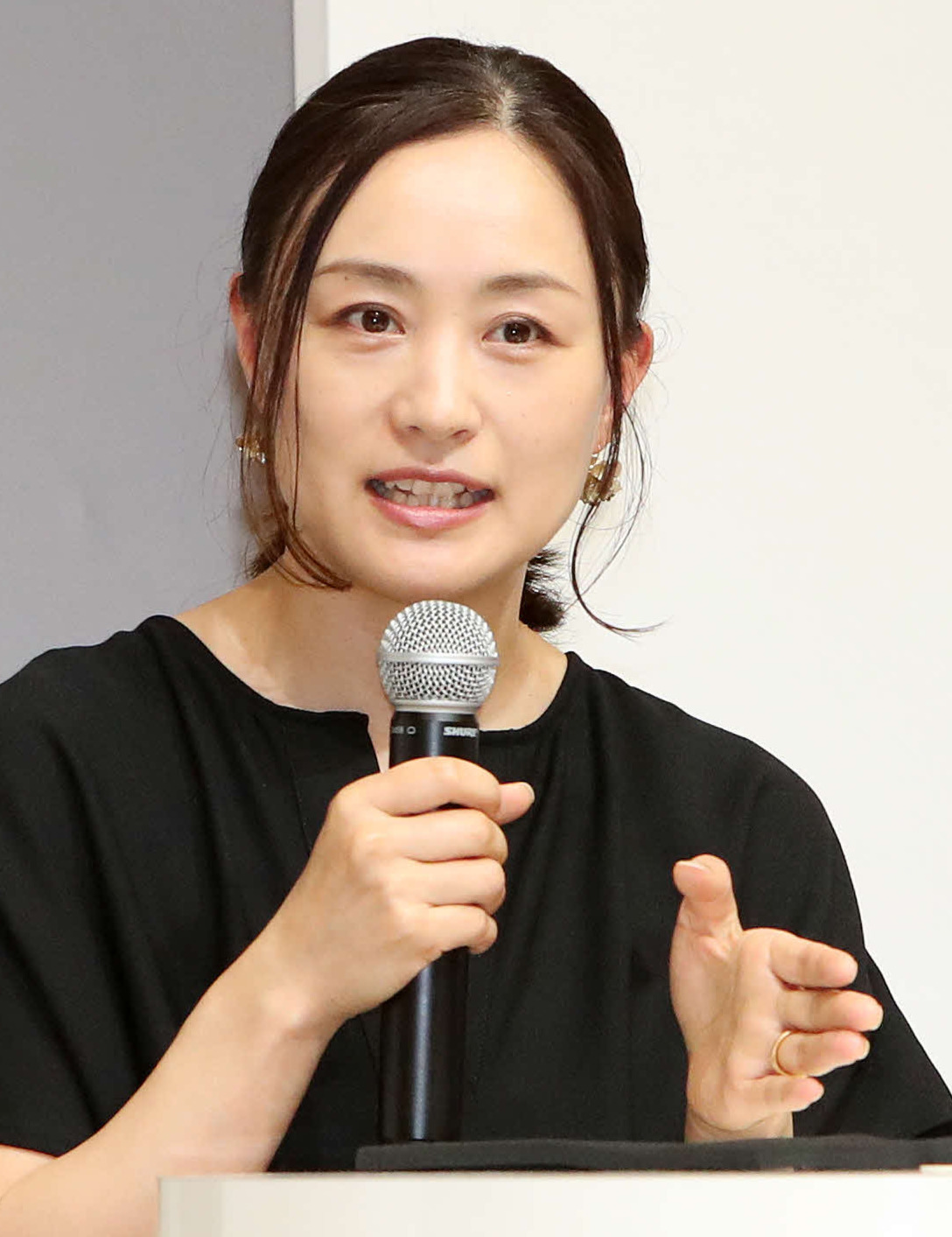 上村愛子の現在！離婚理由の真相や子供・再婚の噂と現在の仕事を徹底追跡