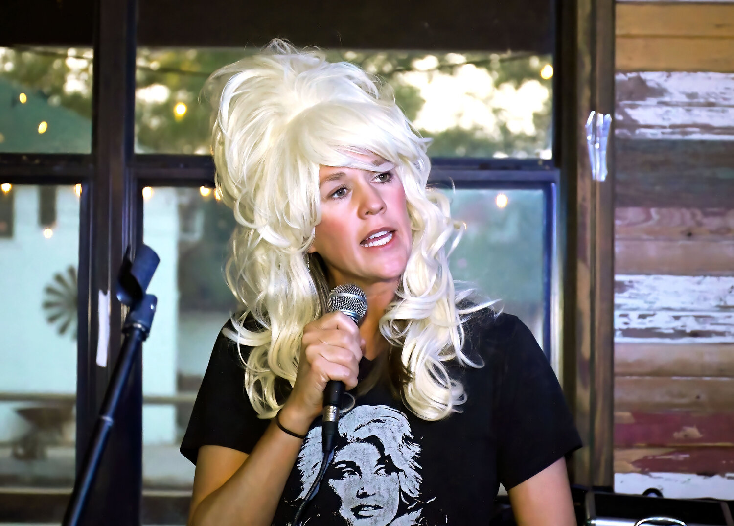 Dolly Parton Karaoke
