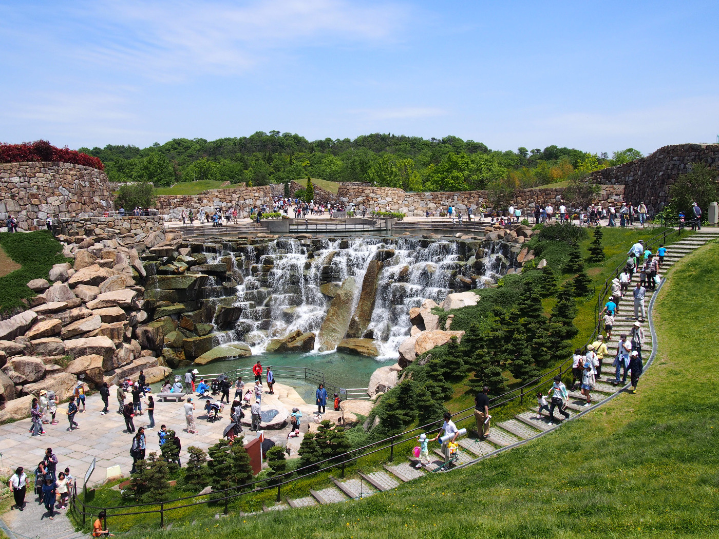 まんのう公園完全攻略2026！イルミ点灯時間と花畑＆キャンプの真実