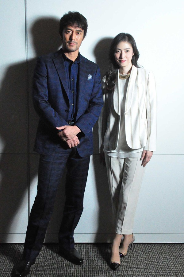 阿部寛が長年守り抜く「家庭の聖域」――愛妻との知られざる絆と私生活で見せる素顔