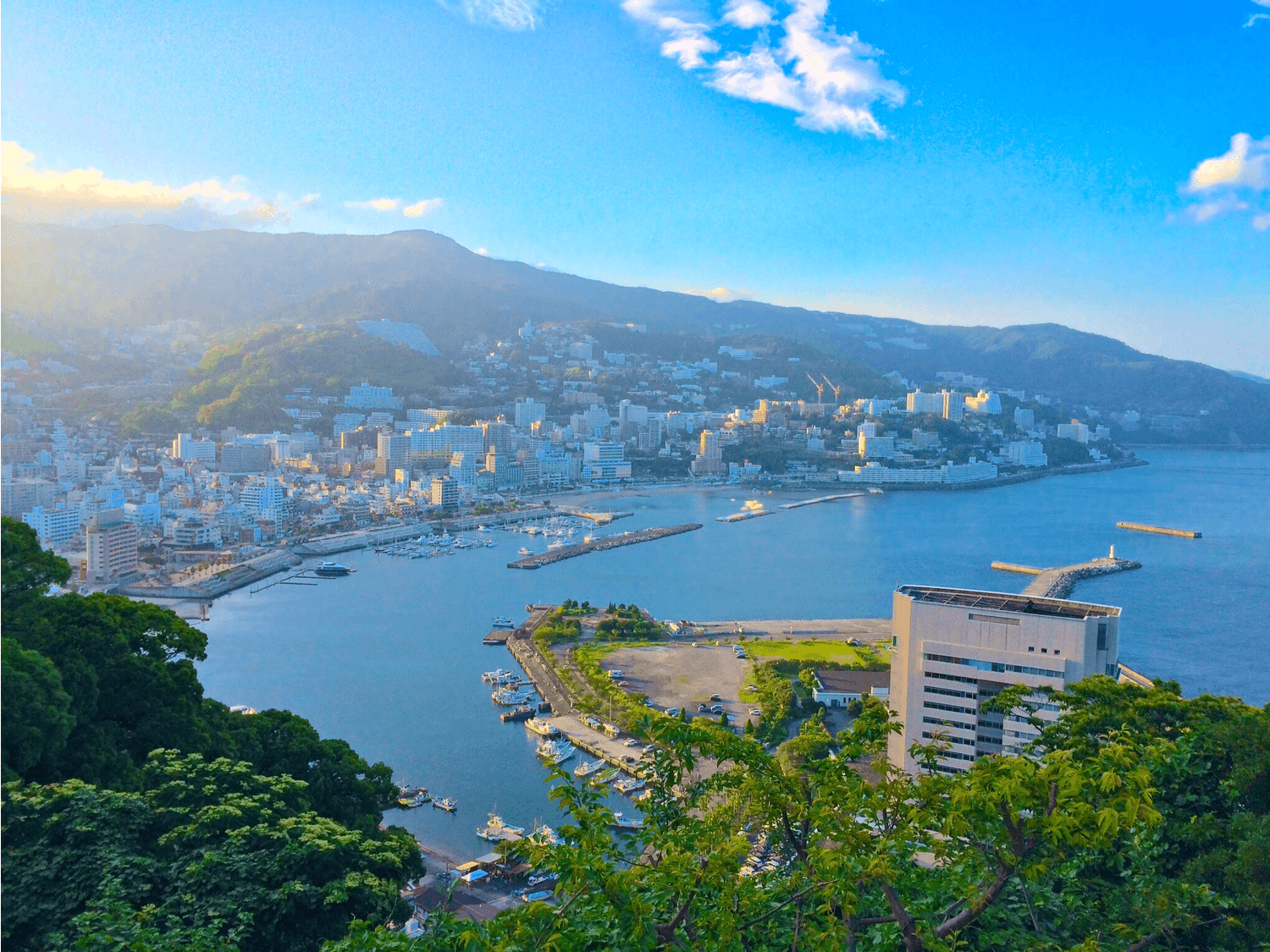 熱海海浜公園の全貌と2026最新現地取材｜プール料金と混雑の実態