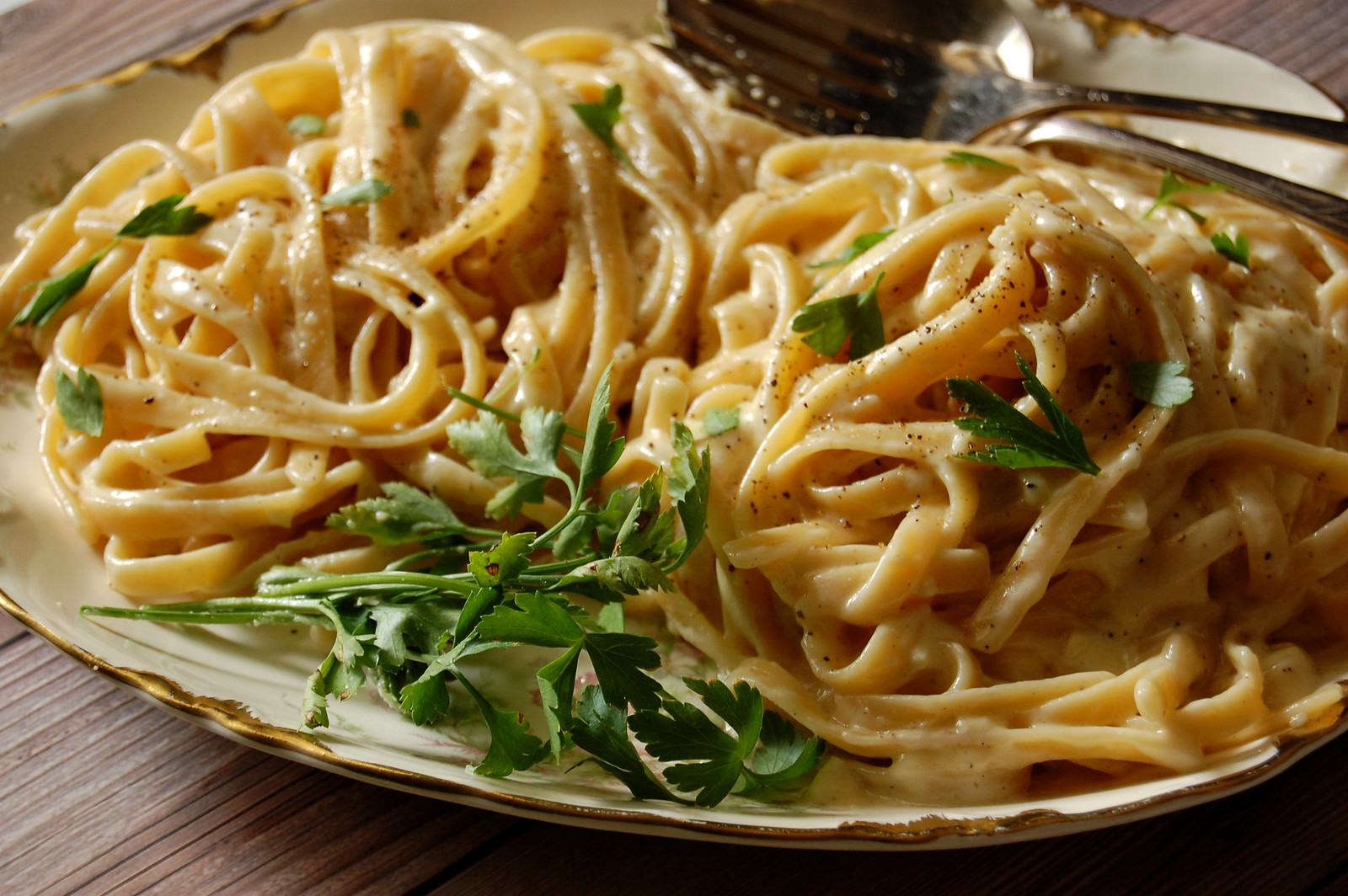 Is Alfredo Pasta Italian