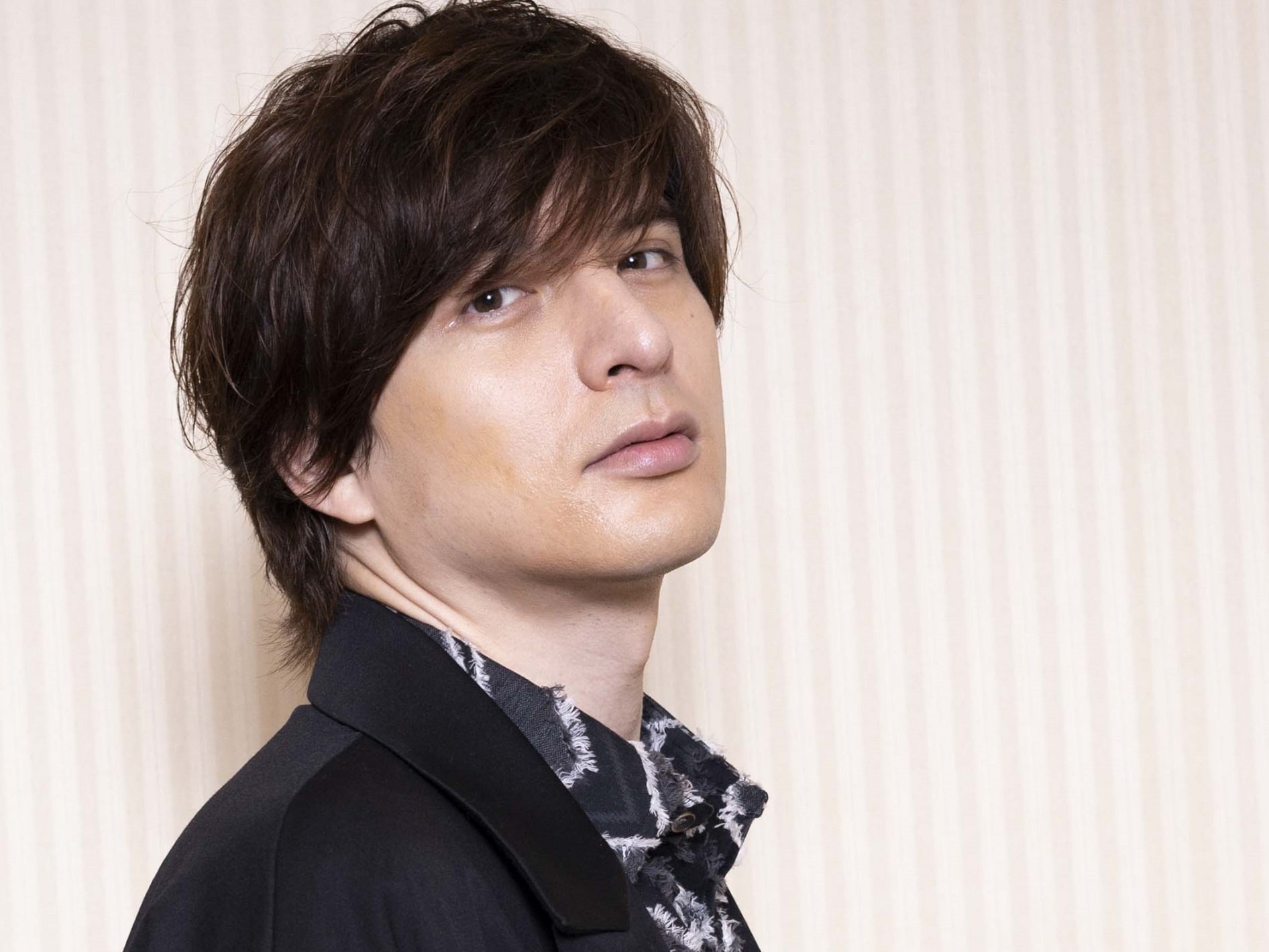 城田優が切り拓く2026年・エンタメの新境地——演出家兼俳優として世界を見据える表現者の全貌