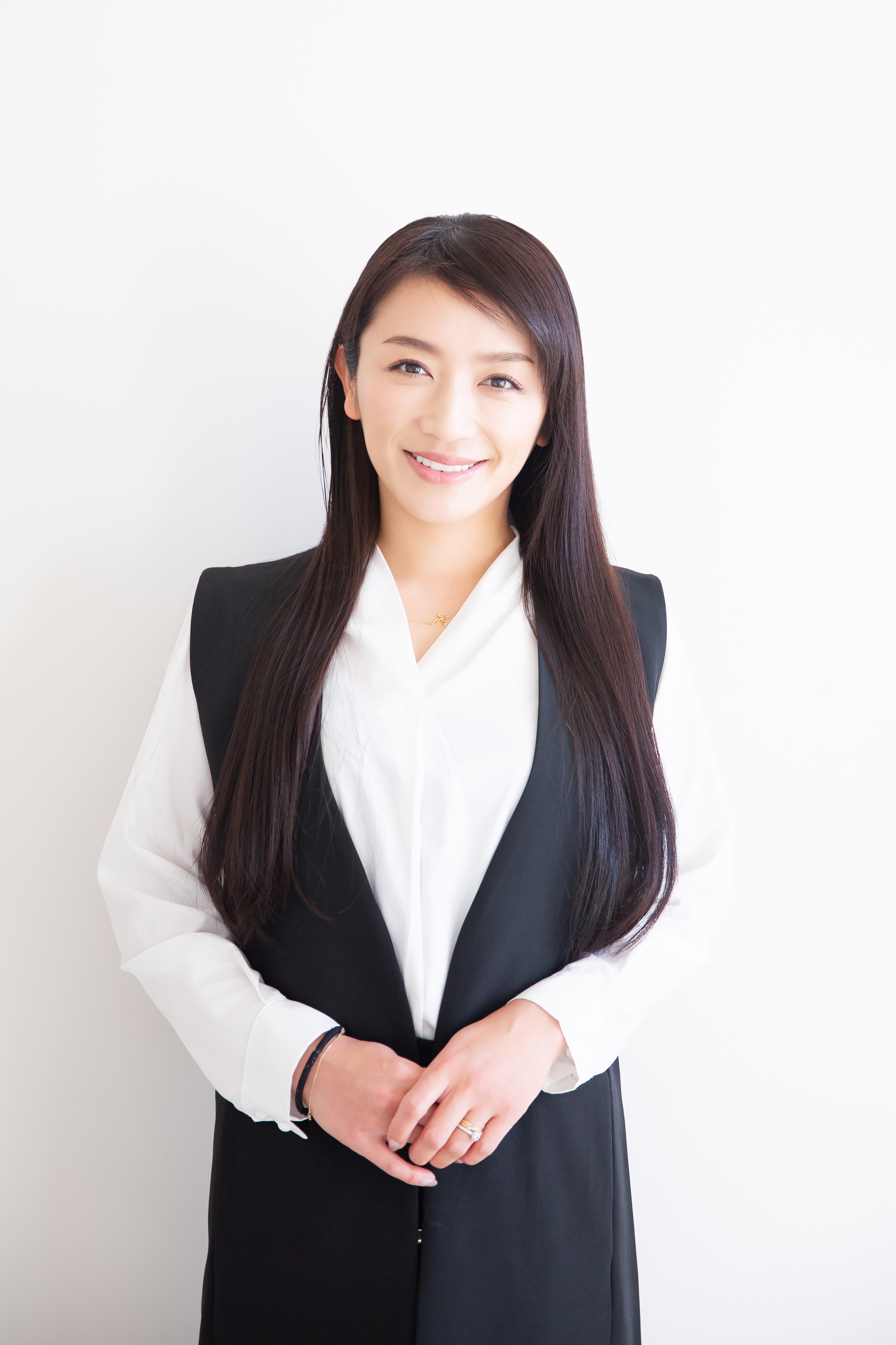松藤あつこの現在とセレブ生活の真相｜結婚の噂や年収・会社経営の今