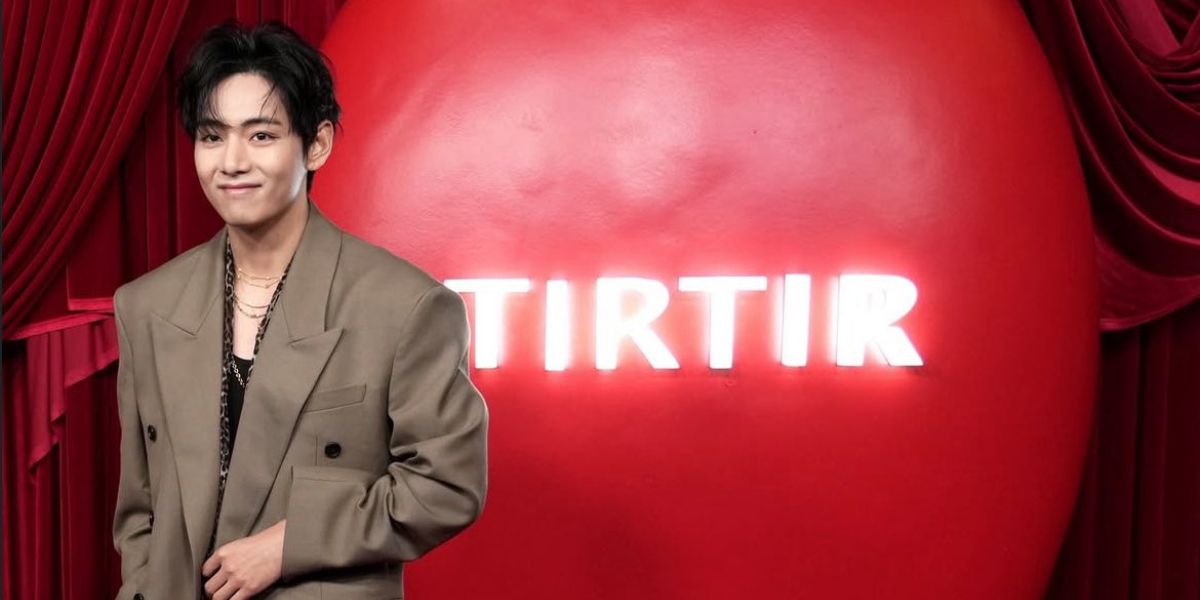 Bts's v Arrived in Los Angeles for a Tirtir Event.