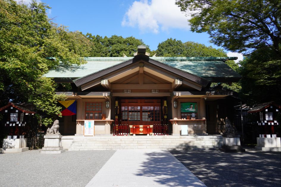 【2026年最新】原宿の喧騒を抜けた先に広がる「絶対勝利」の神域——今、東郷神社が現代人の心をとらえる理由