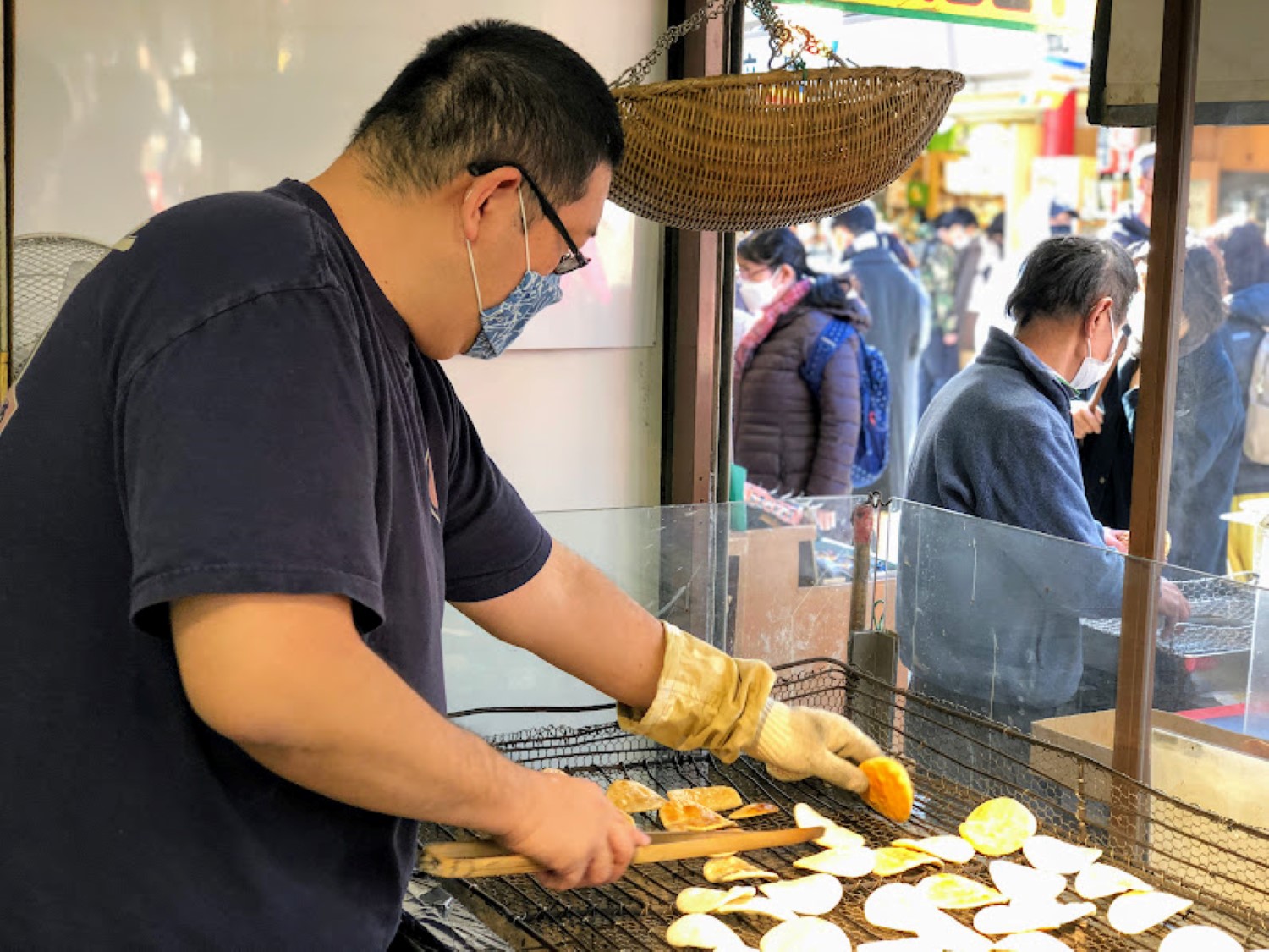 浅草の煎餅屋おすすめ名店比較！焼きたて手焼きから老舗土産まで徹底解説