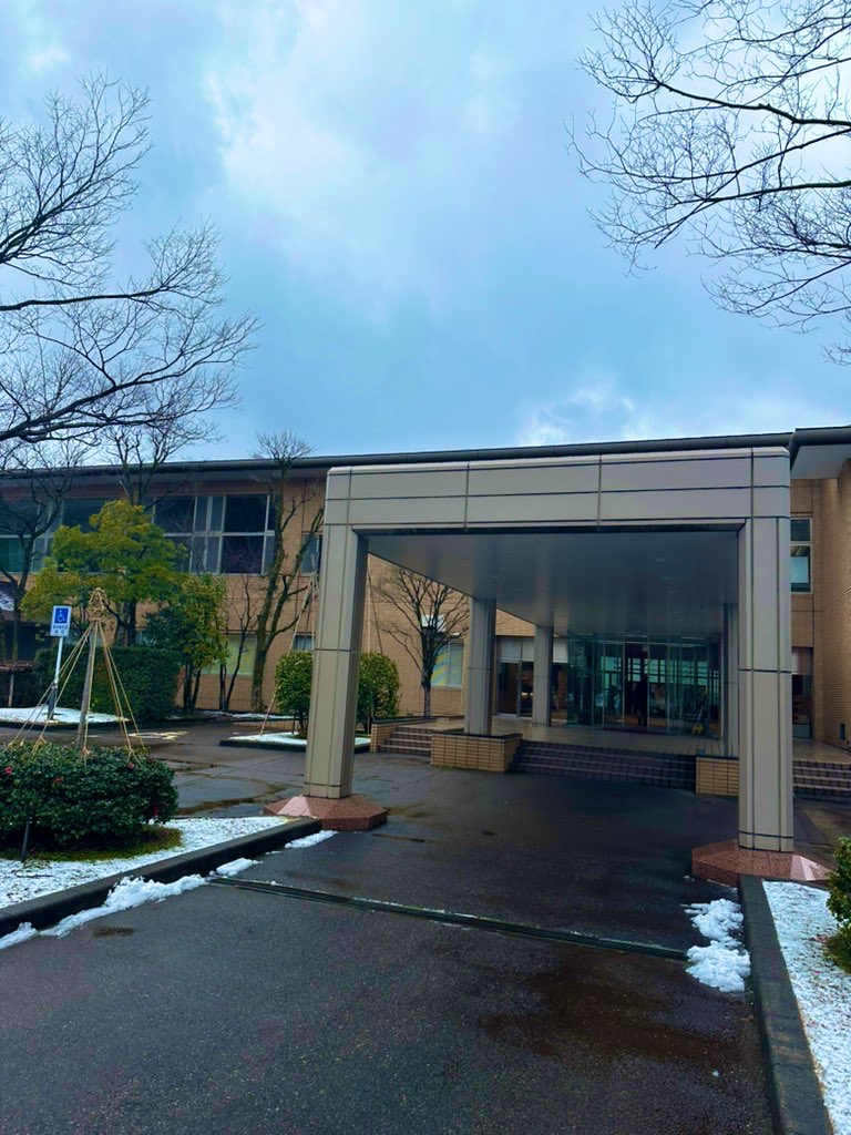 中小企業大学校三条校の評判と費用を徹底検証！研修効果と宿泊棟の実態