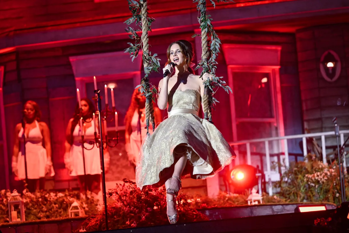 Lana Del Rey Wembley Support Act