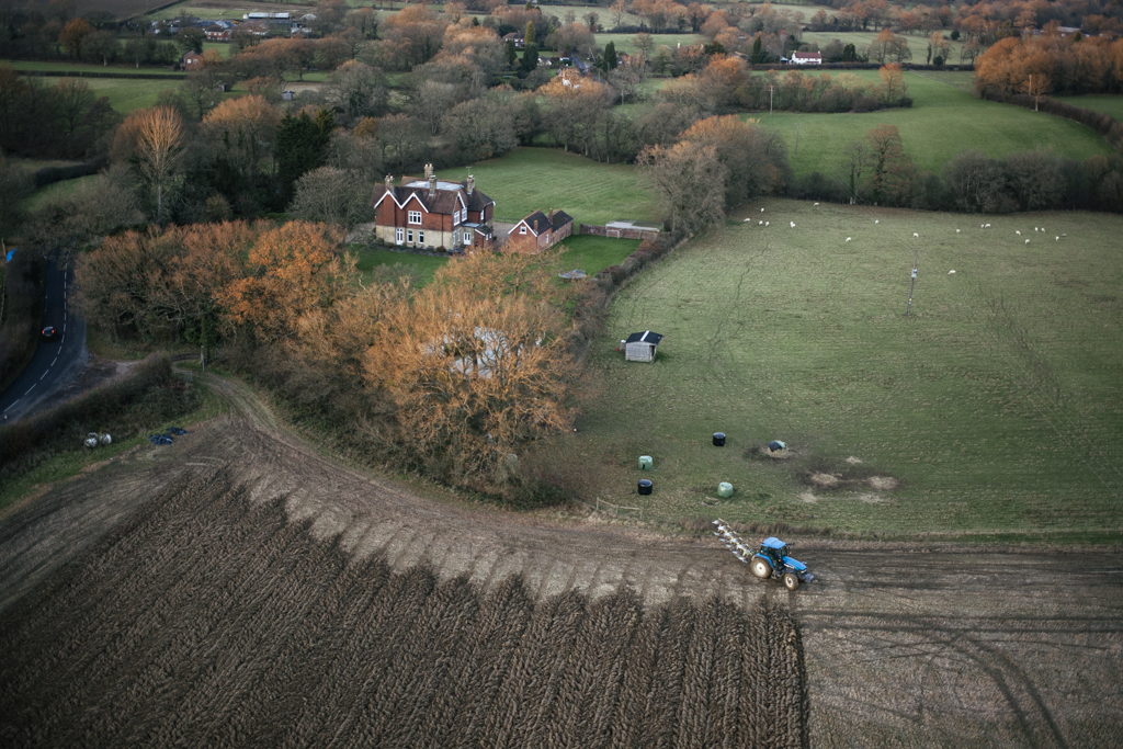 Holmbush Farm Crawley Road Faygate West Sussex Rh12 4Se