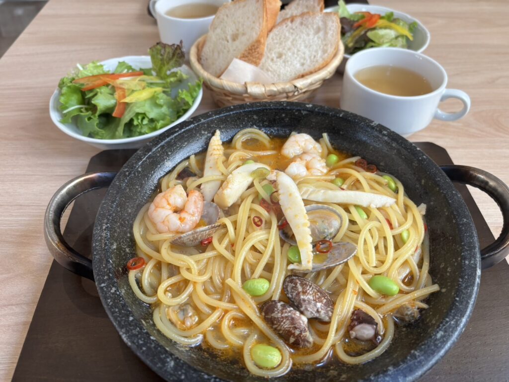 【2026年最新】「手軽な昼食」はもう古い？都市部で熱狂を呼ぶ「極上パスタランチ」革命の舞台裏