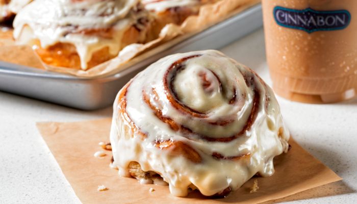 Does Cinnabon Have Eggs