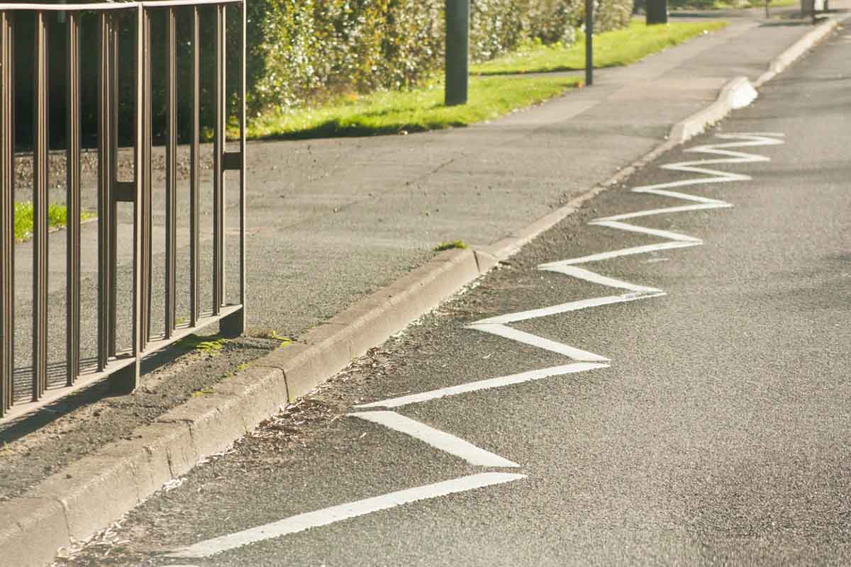 Zig Zag Lines on British Roads