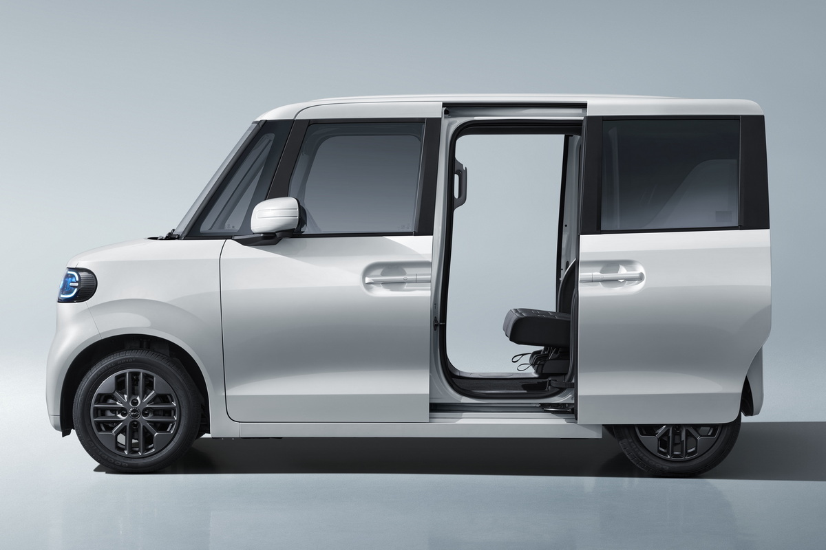 【2026年衝撃】価格破壊の黒船！Bydの軽Ev「ラッコ」が日本市場を揺るがす理由