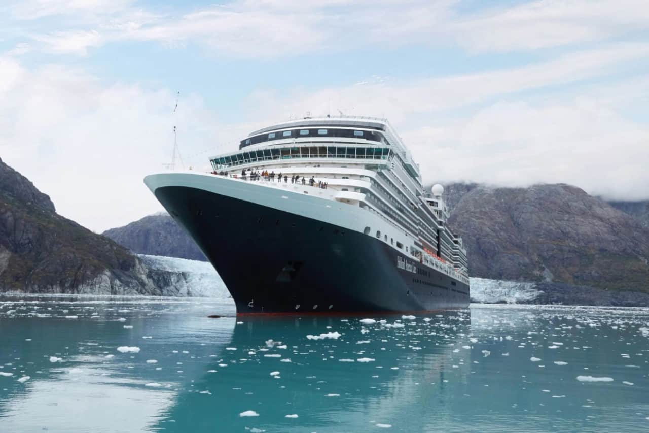Why Americans Are Choosing Alaska Cruises and National Parks This Labor Day