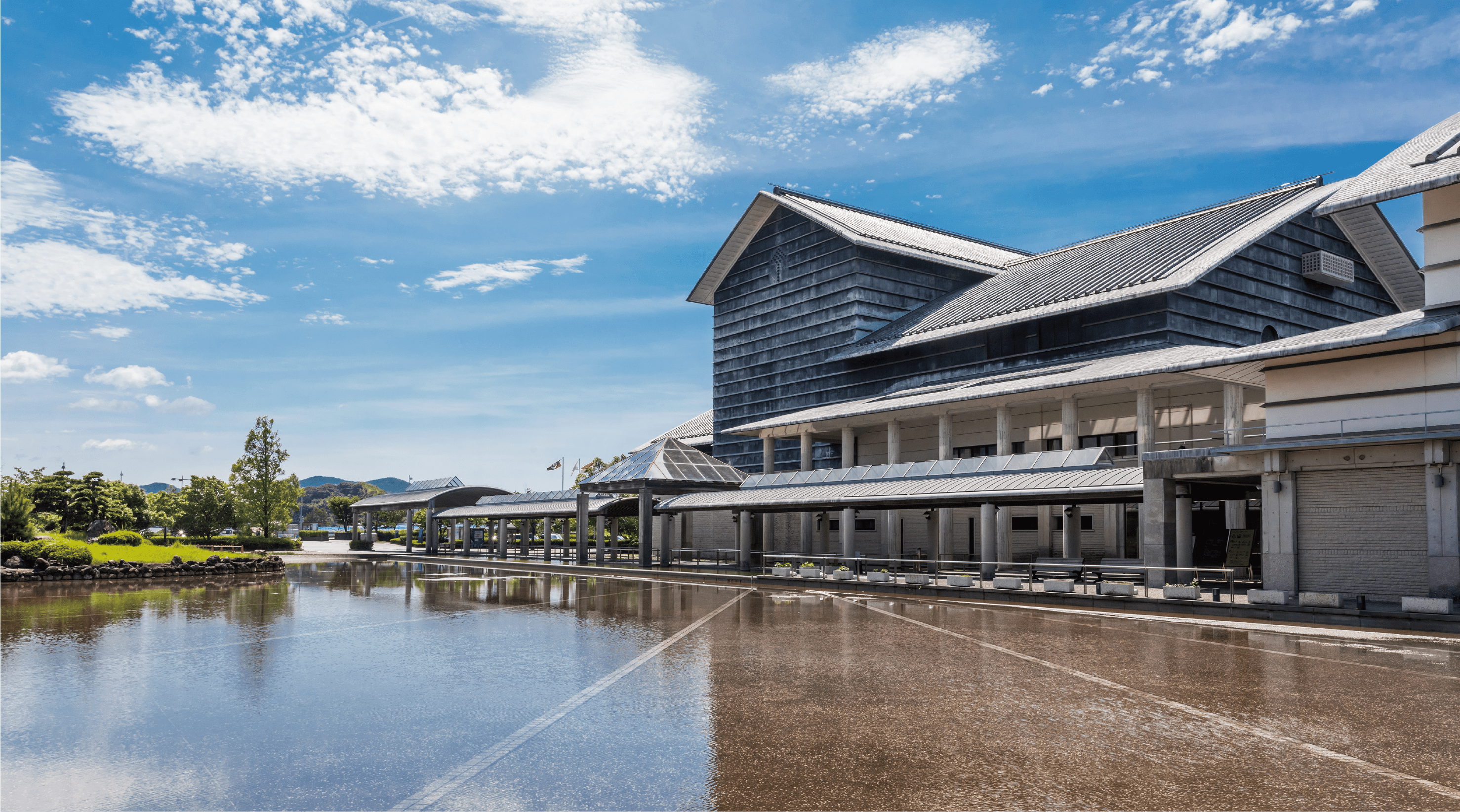 高知県立美術館の魅力と攻略法！シャガール・展示・カフェ・割引を徹底解剖