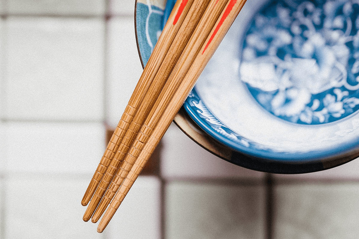 中国の食事マナー激変！残すのは失礼？円卓ルールとNg行動の真相