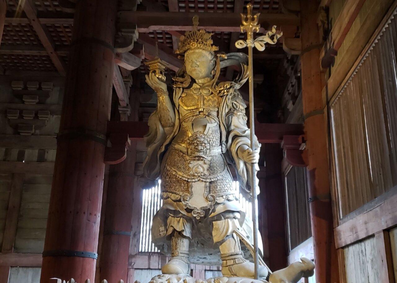 毘沙門天は何の神様？戦と金運を司る理由と多聞天との違いを徹底解剖