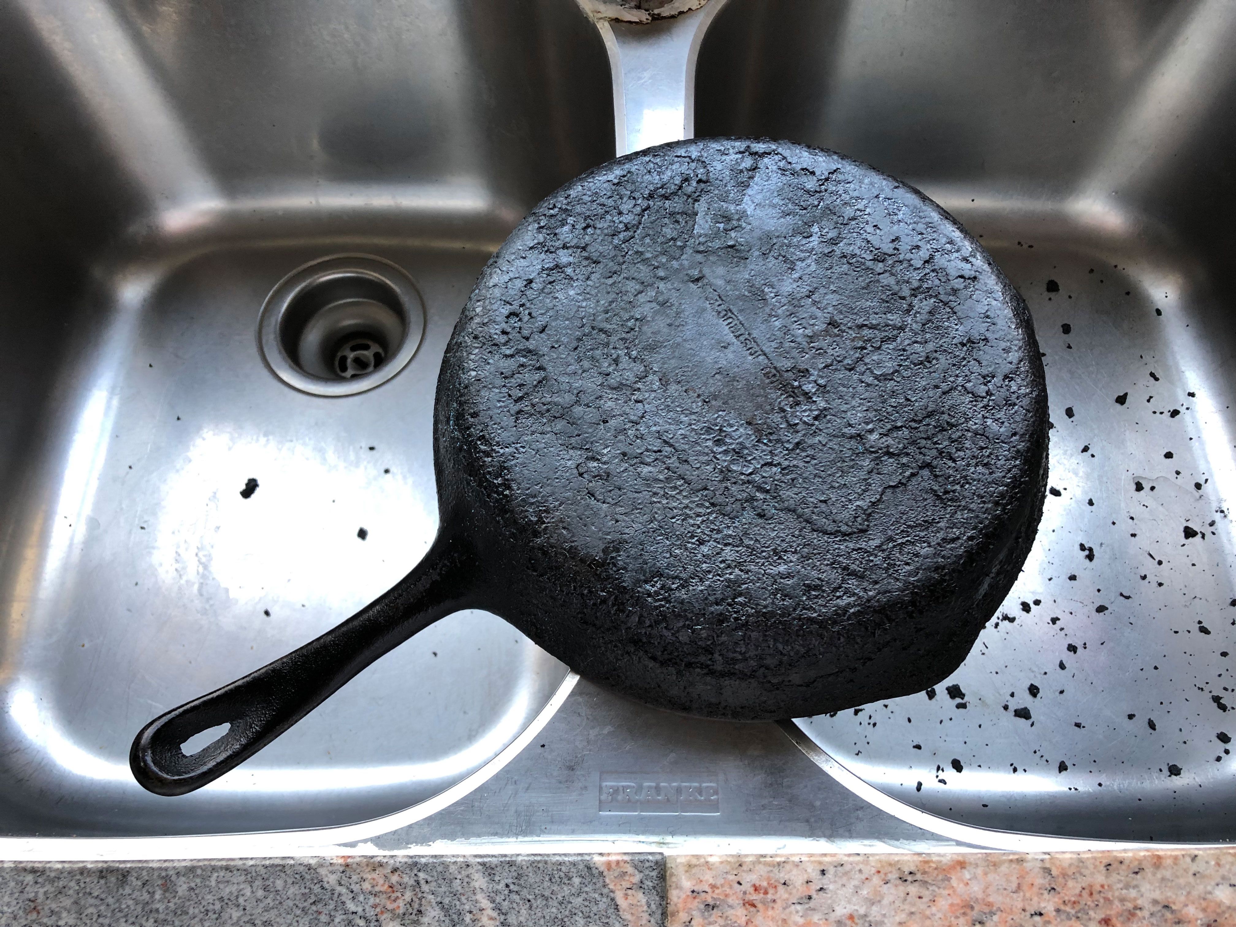 How to Clean a Cast Iron Pan Burnt On