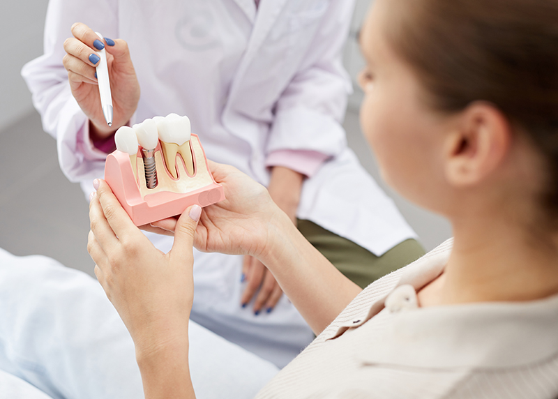 Cleveland Cosmetic and Dental Implant Clinic