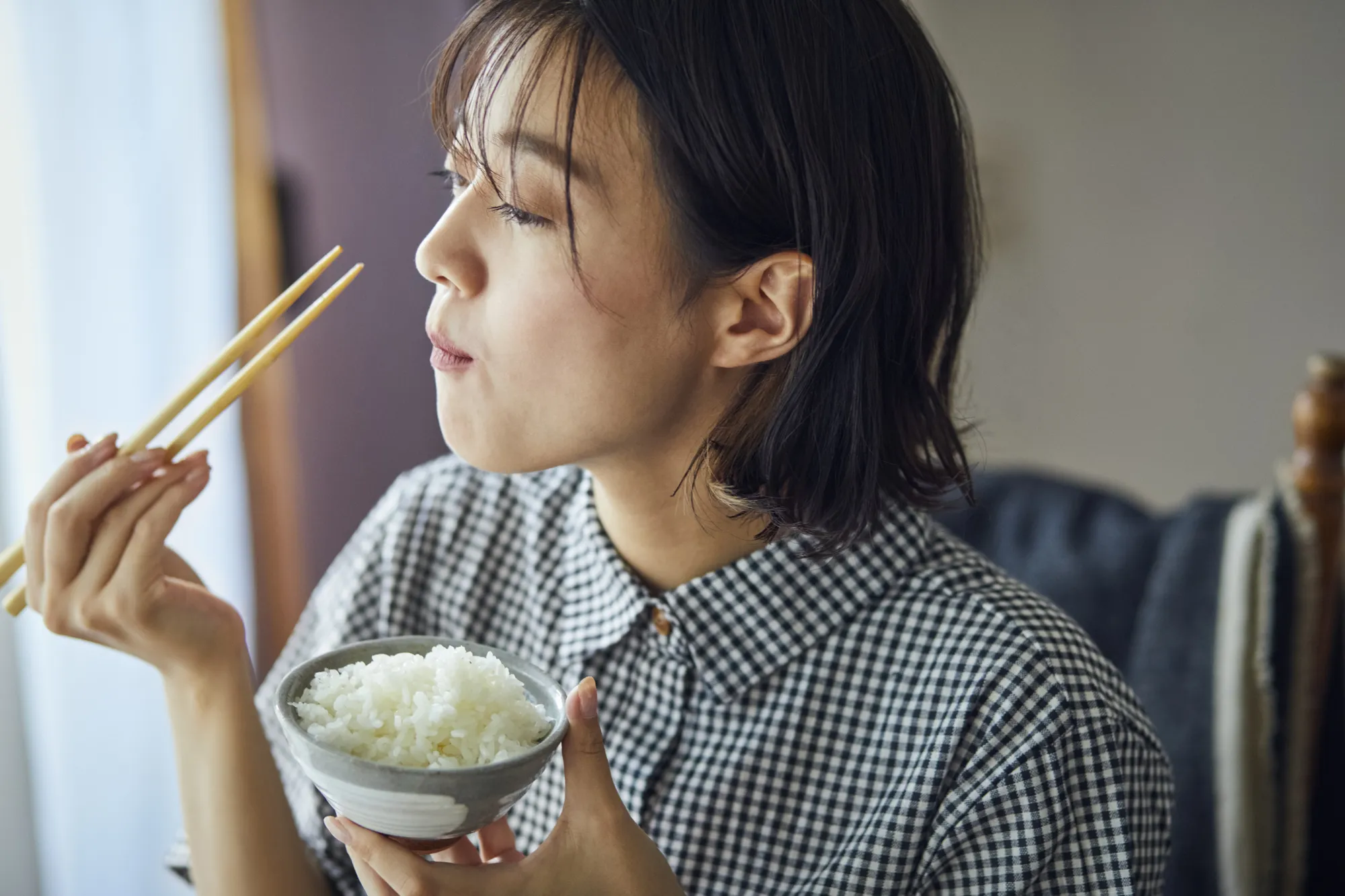 2026年の一人ご飯革命！爆速節約自炊から外食名店まで徹底攻略