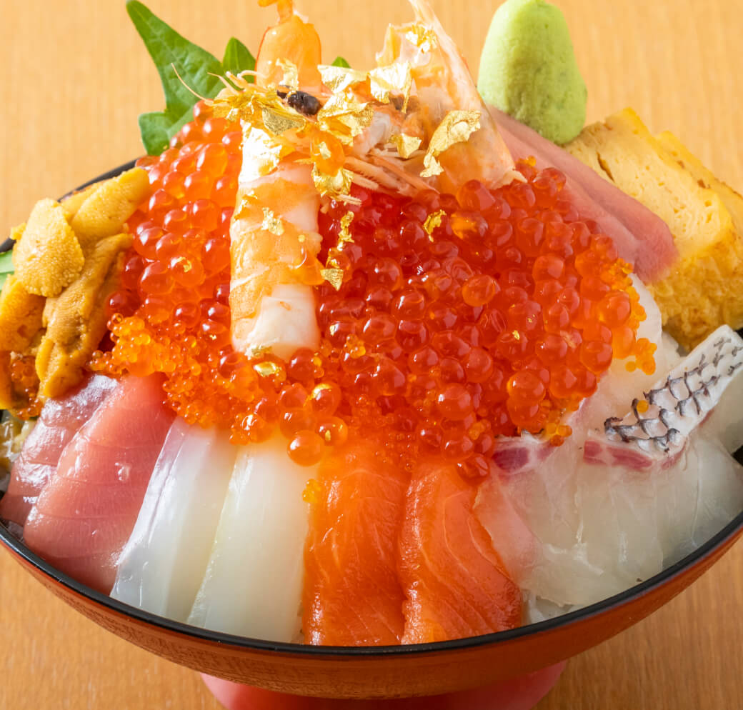 塚本鮮魚店が大行列を呼ぶ真相！限定海鮮丼の全貌と2026年最新攻略法
