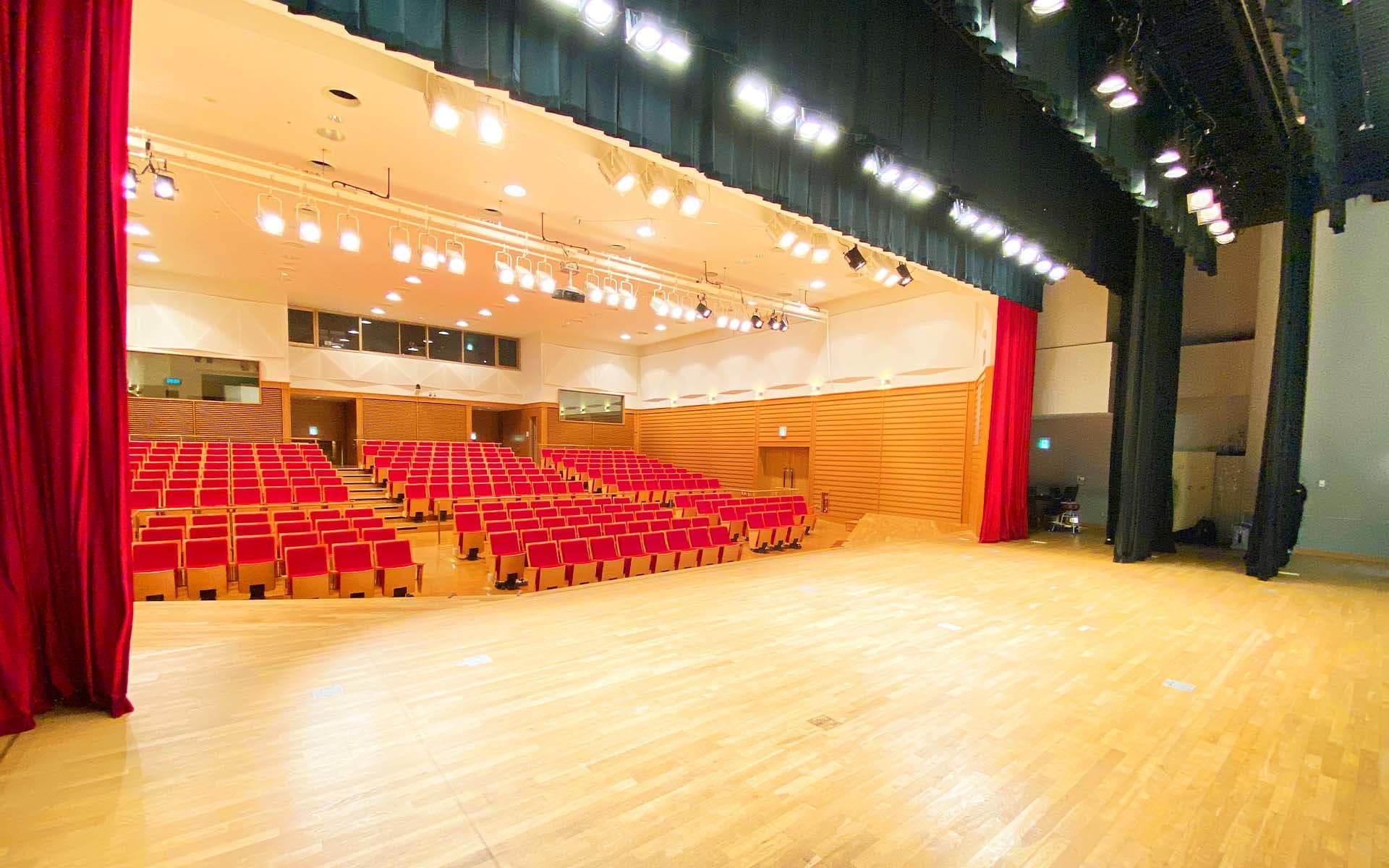 西宮北口直結ホールの座席と穴場裏技！公演を満喫する鑑賞完全ガイド