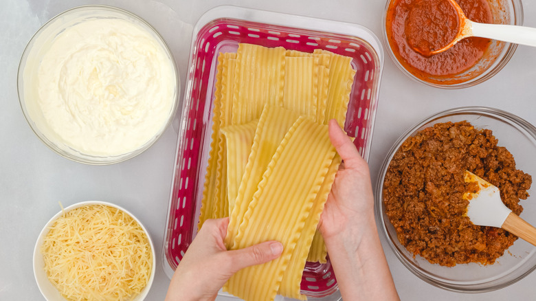How Long to Bake a Lasagna with Uncooked Noodles