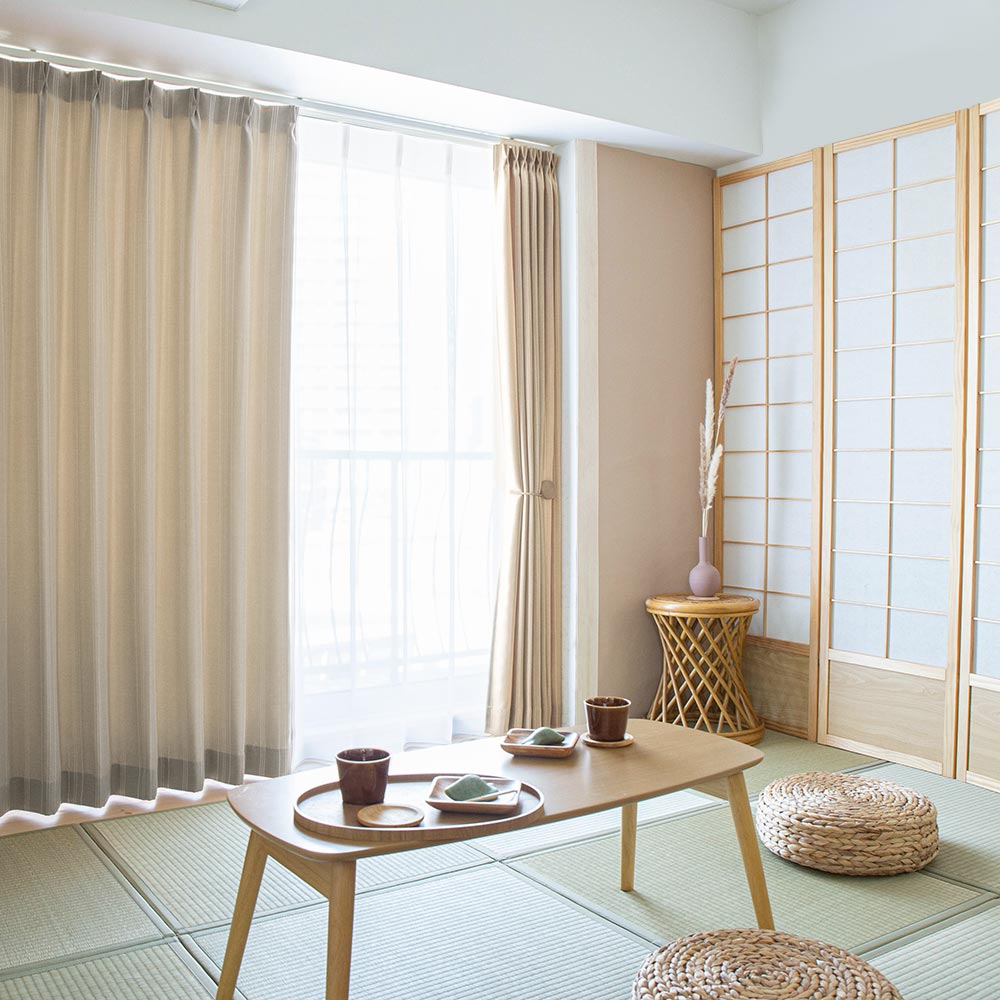 和室にカーテンレールを後付け！賃貸でも穴を開けない簡単Diy術