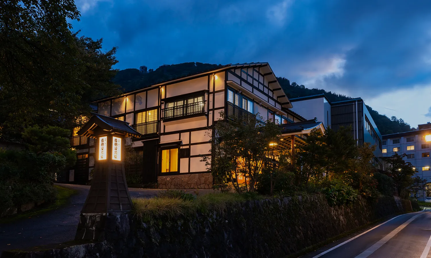 音羽根屋旅館の真相と現在｜ネットの噂や評判・元ネタを徹底検証