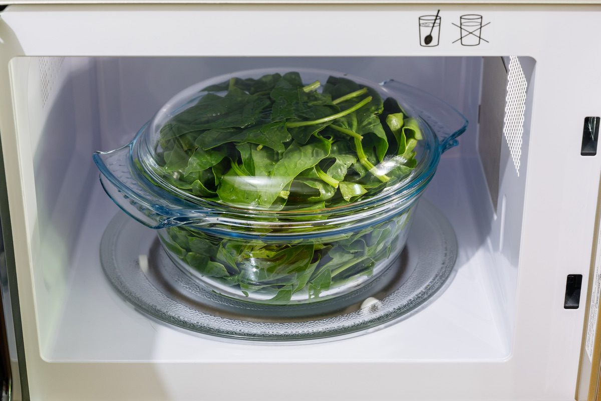 How to Wilt Spinach in the Microwave
