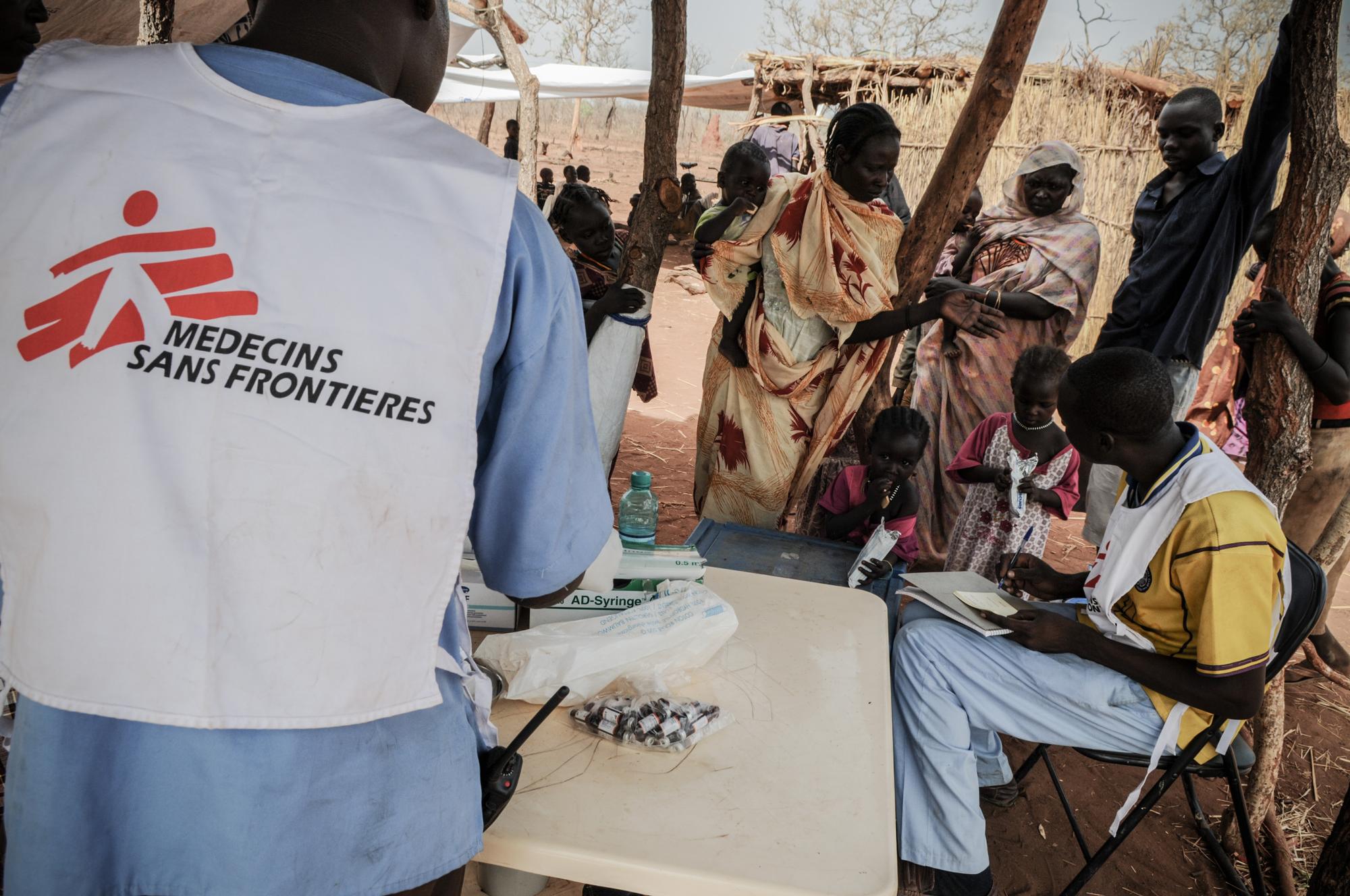 Doctors Without Borders Volunteer Opportunities