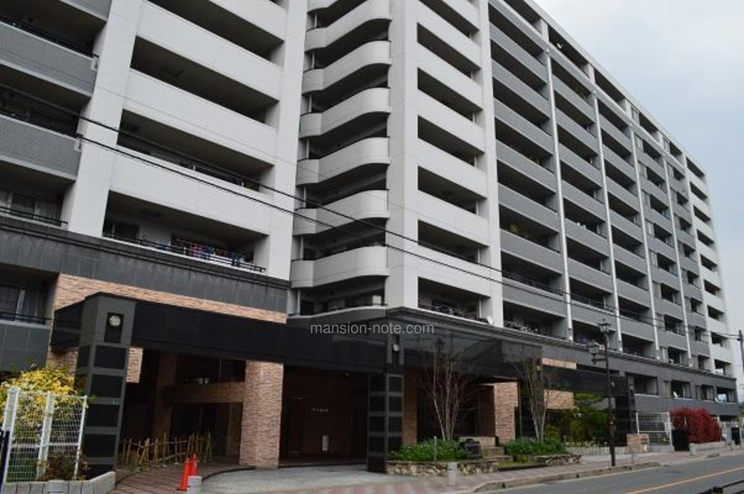 名古屋駅お土産の最前線！行列回避の穴場と注目スイーツ解禁
