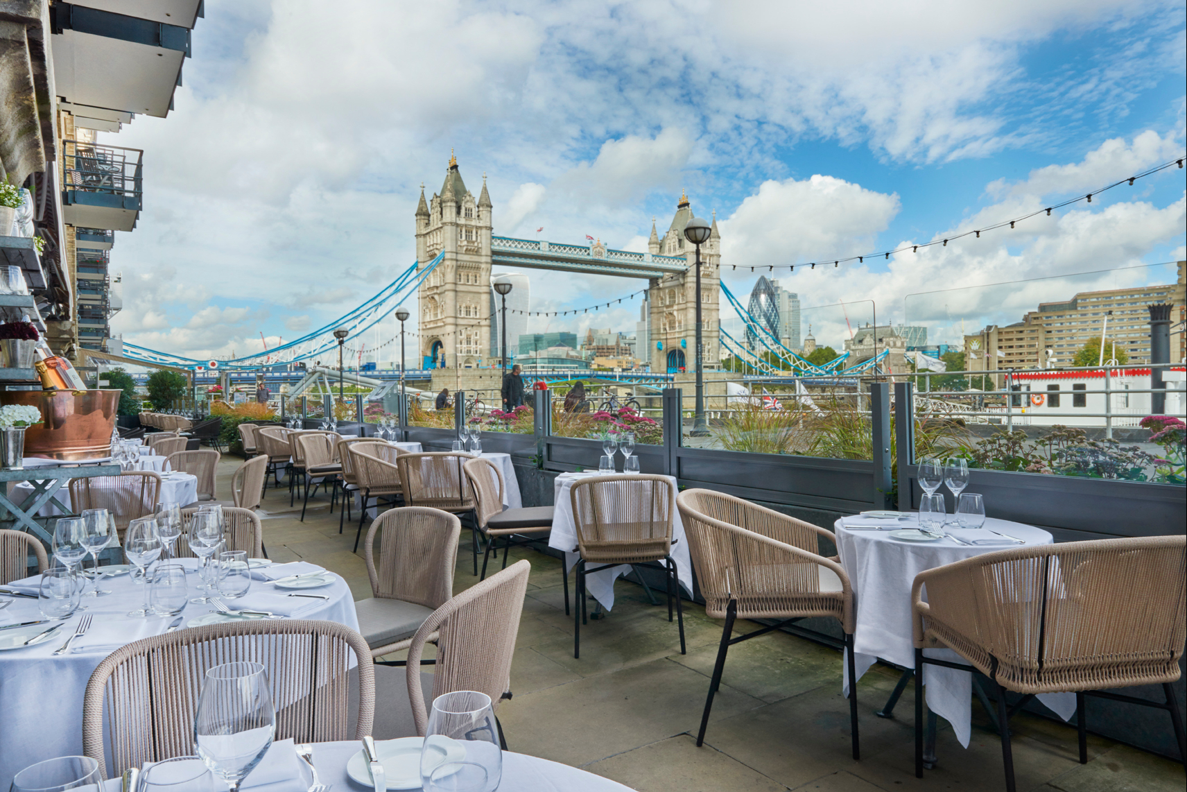 Where to Eat Near Tower of London