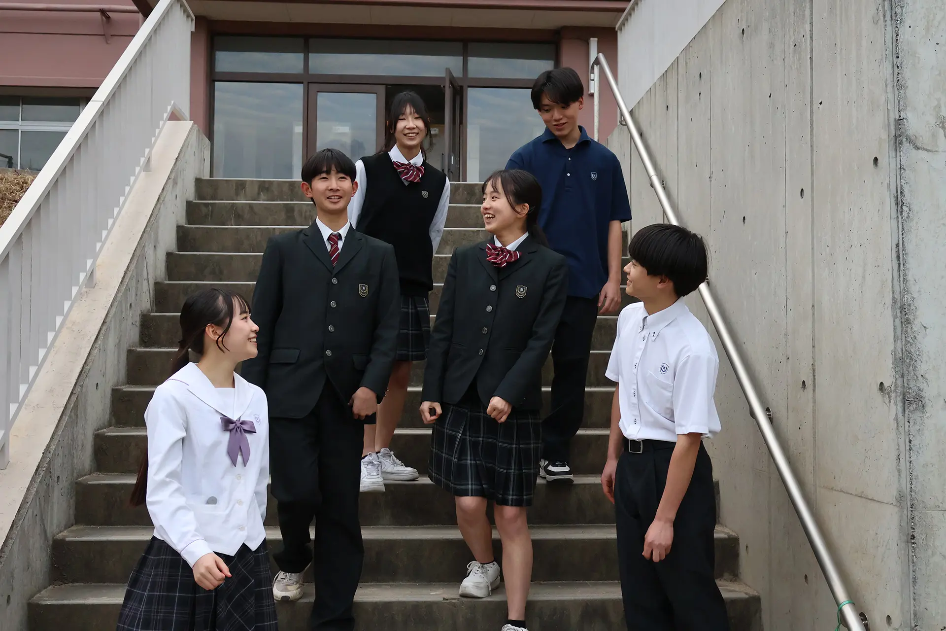 慶成高校の評判と偏差値は？看護科倍率や進路実績・学費を徹底検証