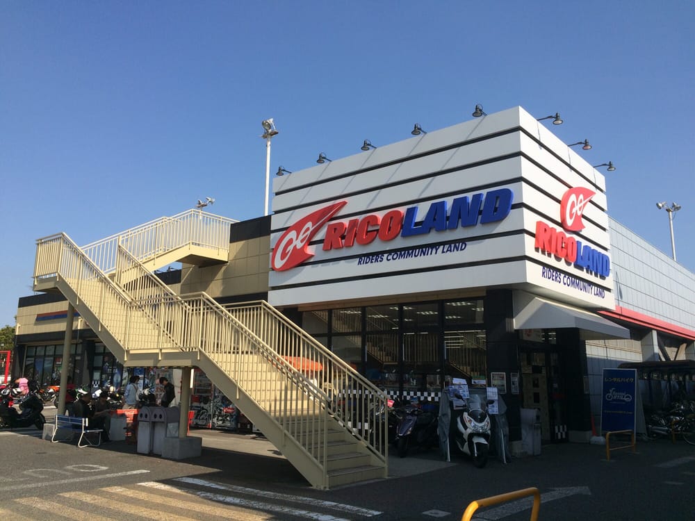 2026年コンビニ最前線：「近くの店舗」探しの裏で進む、静かな都市インフラ大改変
