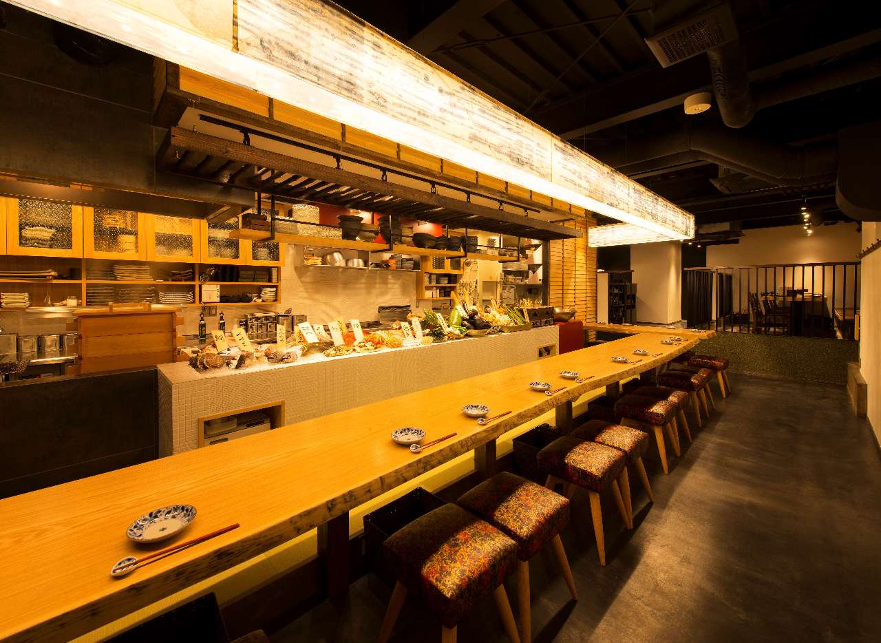 こだわりもん一家西船橋店はなぜ人気？炉端焼きと個室の真価を徹底解剖