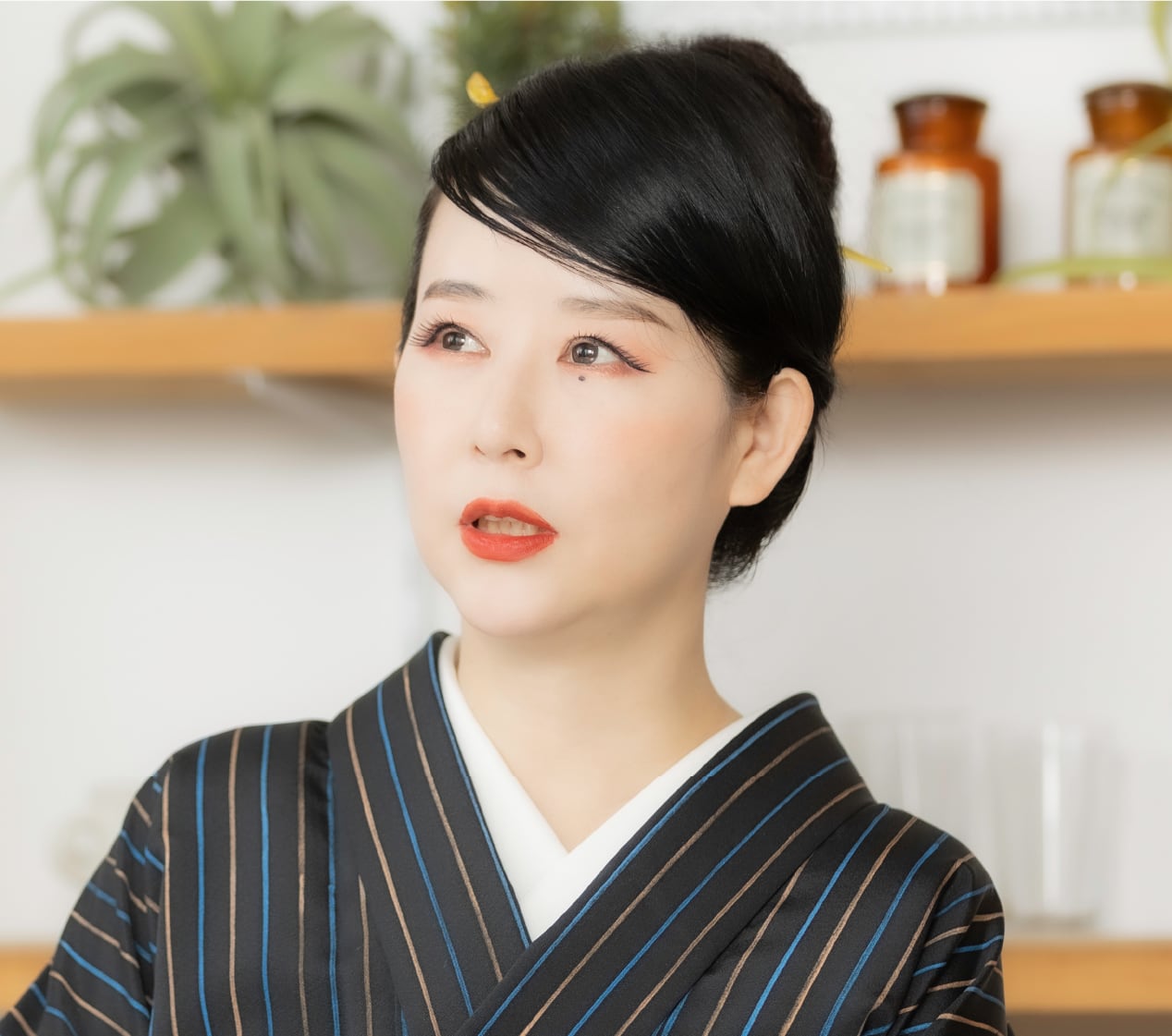 東村アキコの現在と結婚離婚の真相！息子ごっちゃんの今と最新作