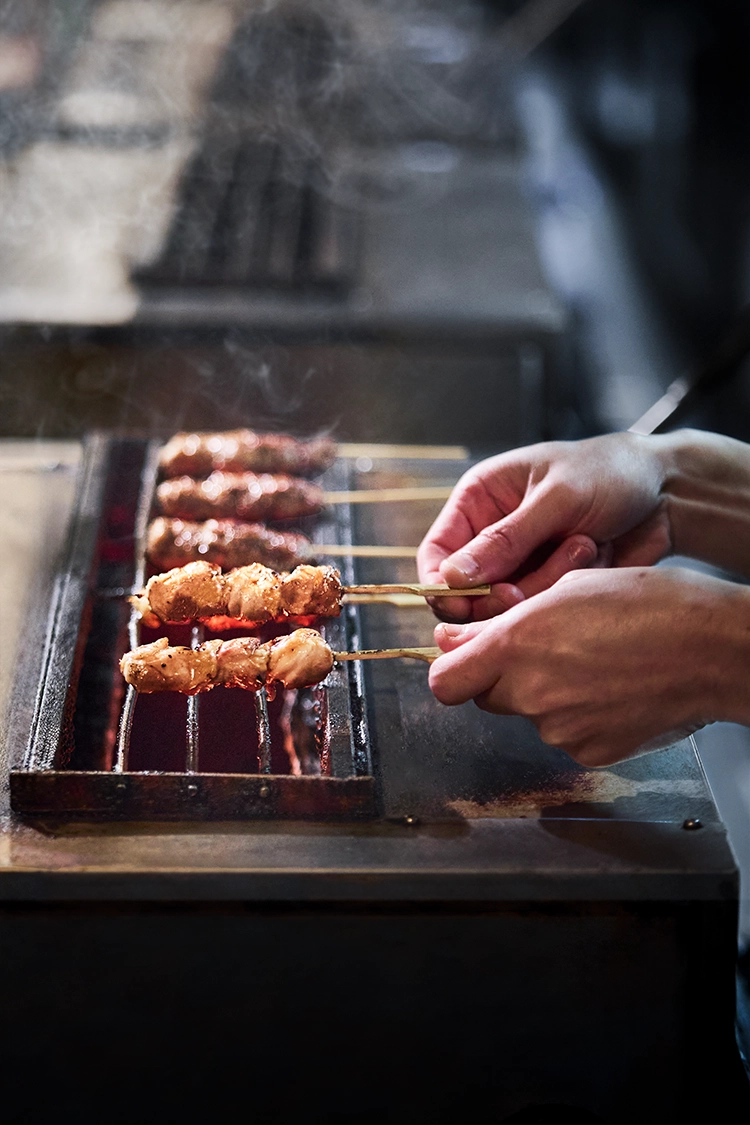 鳥せいの絶品炭火焼き！秘伝の裏メニューと賢いクーポン攻略法
