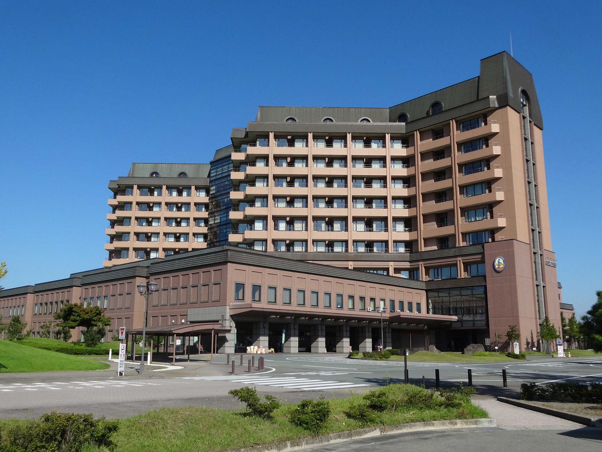 山形県立中央病院の診療体制と予約法を徹底解説！初診料の注意点