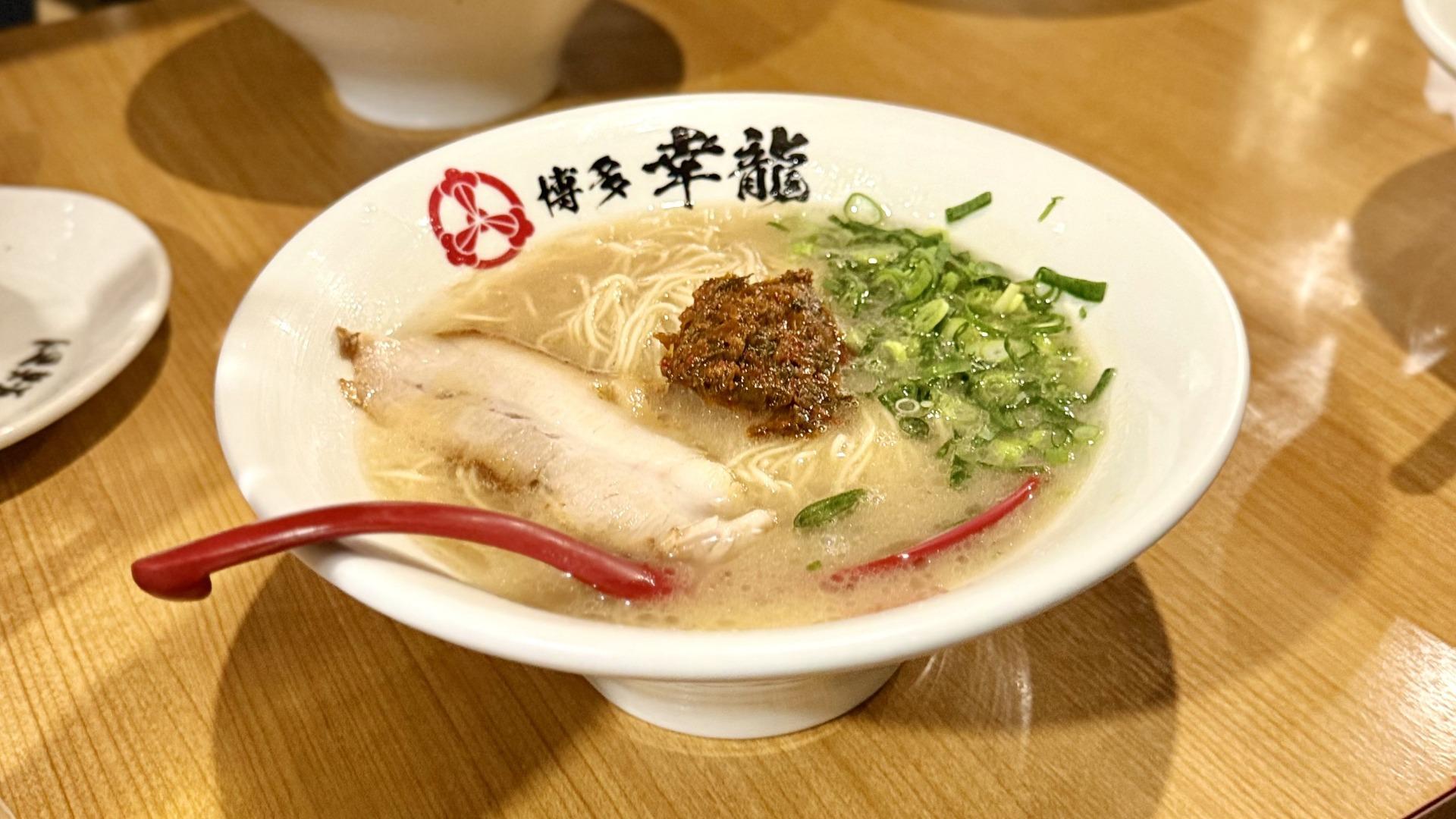 大名「博多屋台幸龍」が愛される理由とは？名物豚骨と口コミを徹底解剖