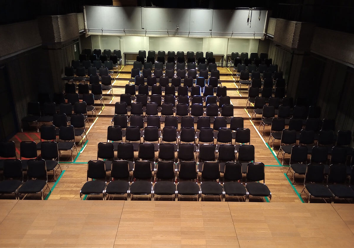 新宿シアターモリエールの座席見え方とキャパ！段差やロッカー攻略ガイド
