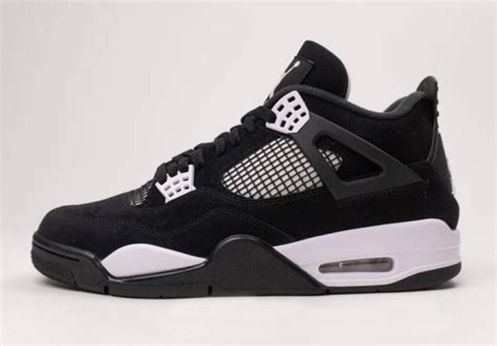 Jordan 4 White Thunder: the Sneaker’s Look, History, and Buying Guide