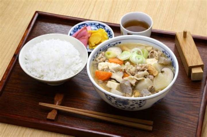 豚汁に合うおかず15選｜献立のコツと相性抜群の選び方